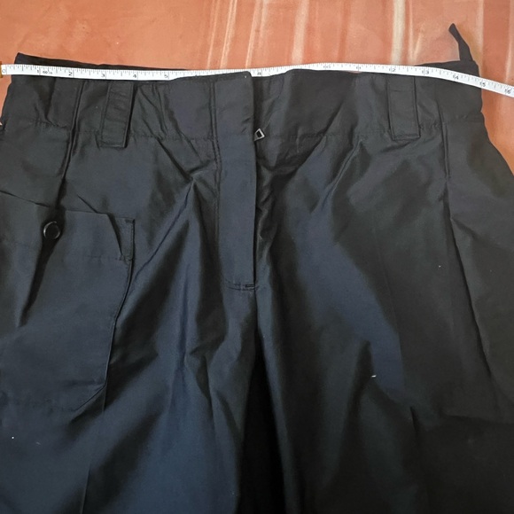 Vintage Y2K Prada nylon midi short size 38 IT 2 US - Picture 9 of 10